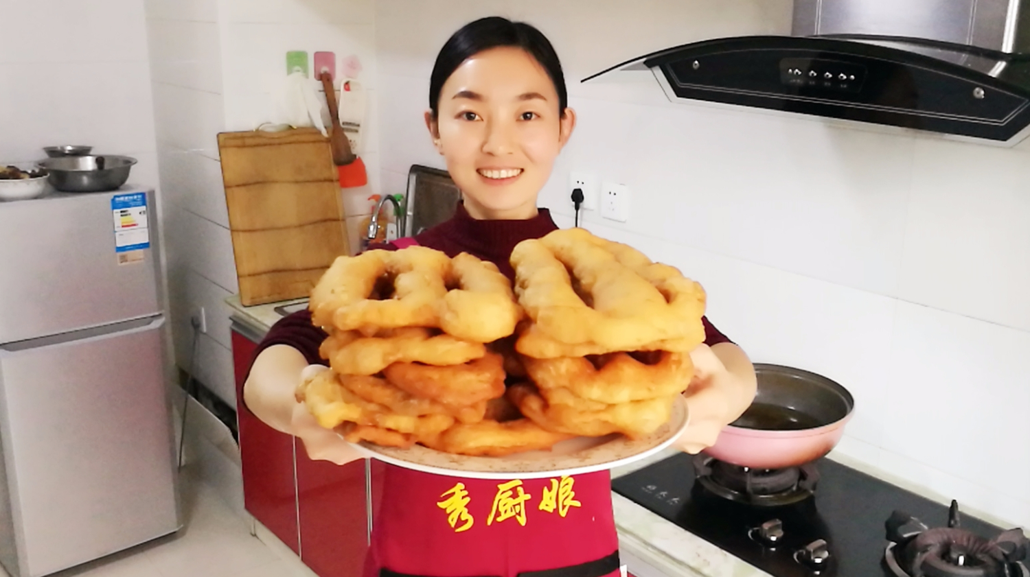 山东春节必备美食炸面鱼,老北京叫炸油饼,做法简单,厨娘来教你