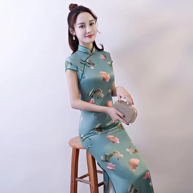 丝绸旗袍,品品女人味儿,闻闻女人香!